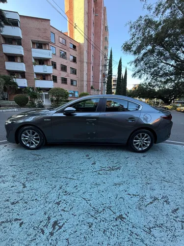 Mazda 3 2.0 Touring At Hibrido Ligero - Mhev