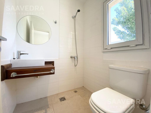 Imagen 18 de 30 de Casa En Venta Estilo Clásico. Barrio Tipas Lote Interno En Zona Bien Consolidada.