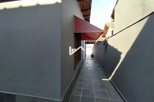 Imagem 12 de 14 de Aceita Financiamento Casa Itanhaém, Lado Praia, 03 Vagas.