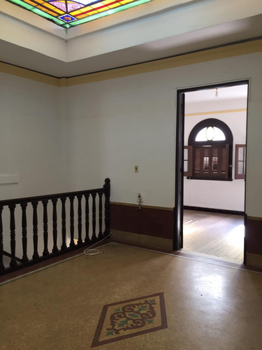 Alquiler Casa De Altos En Parque Batlle 3 Dorm