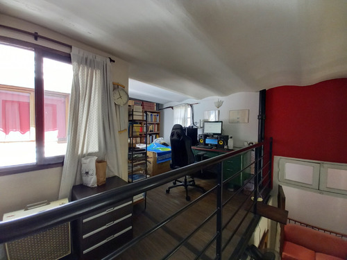 Ph En Venta Multifamiliar 4 Amb Mas 2 Departamentos En San Cristóbal. Apto Profesional.