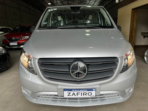 Imagen 2 de 14 de Mercedes Benz Vito Furgo Mixto Plus - 0km Patentado