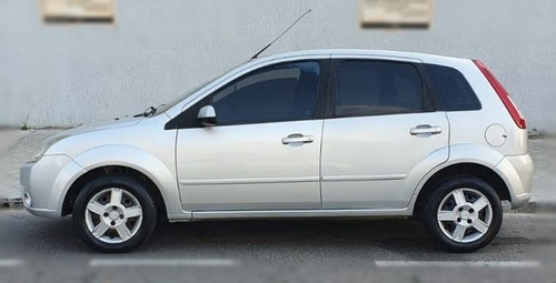 Imagem 4 de 8 de Ford Fiesta 1.0 Mpi Hatch 8v