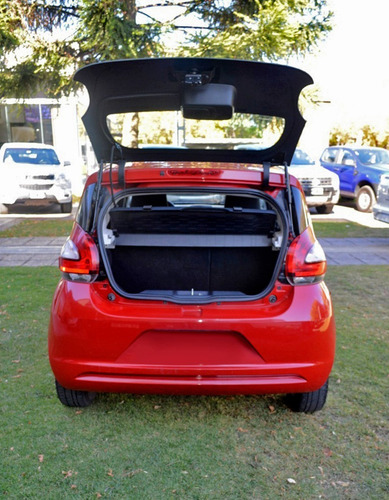 Imagen 6 de 16 de Fiat Mobi Easy 2018