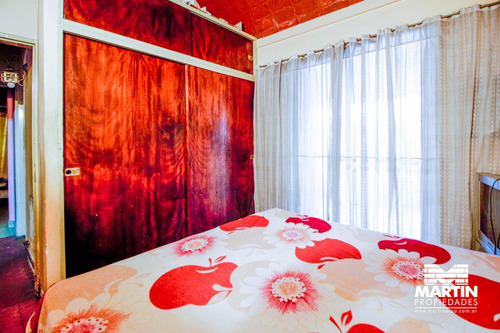 Casa En Venta En Boulogne Sur Mer. Son Dos Casas, Lote De 10x26. A Una Cuadra De Panamericana.