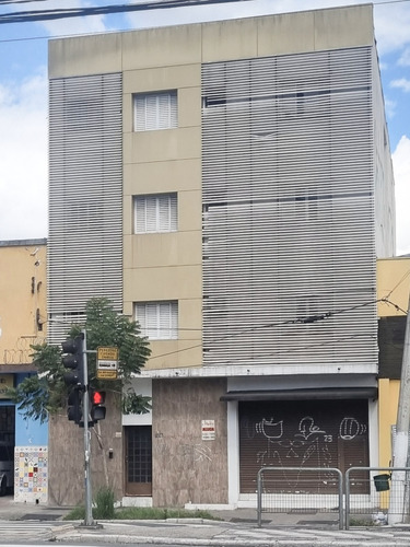 Predio Com 15 Apartamentos E Salão Comercial