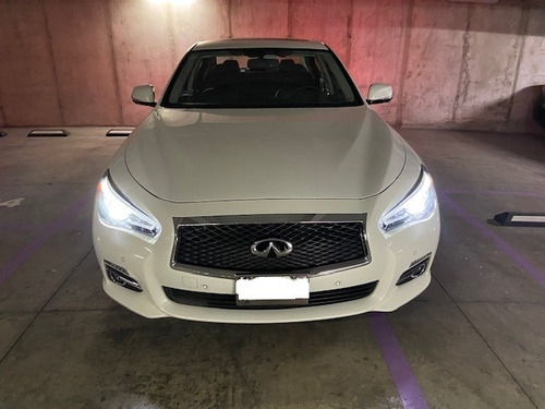 Infiniti Q50 3.7 Perfection Mt