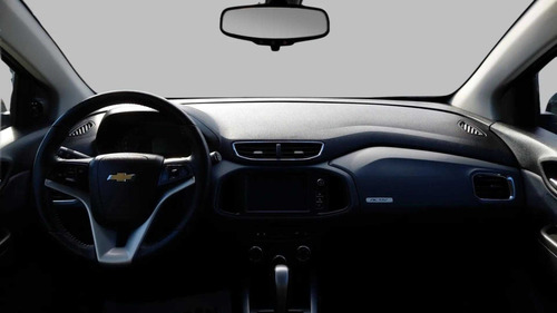 Chevrolet Onix ONIX 1.4 MPFI ACTIV 8V FLEX 4P AUTOMÁTICO
