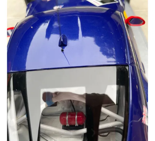 Mini 1:18 Bmw Z4 Coupe Red Bull Silverstone 2007 # 1 Raro Mini 1:18 Bmw Z4 Coupe Red Bull Silverstone 2007 # 1 Raro
