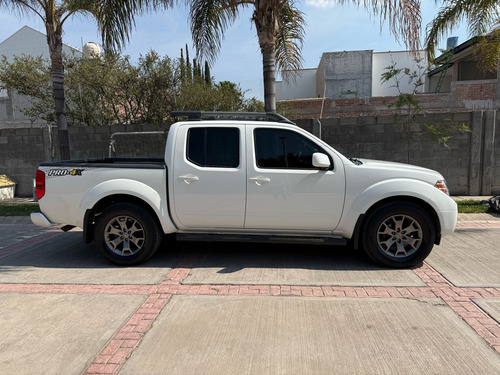Nissan Frontier 4.0 Pro-4x V6 4x4 At