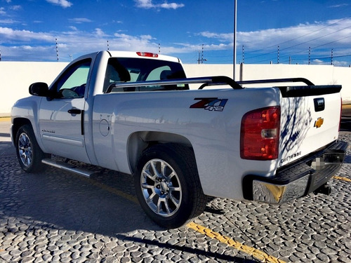 Imagen 4 de 10 de Chevrolet Cheyenne 2012 5.3 2500 Cab Lt 4x2 Mt