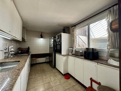 Casa En Venta 3 Dormitorios En Lourdes Rosario