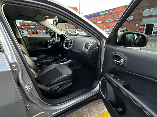 Jeep Compass 2.4 4X2 Longitude At