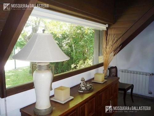 Imagen 9 de 16 de Mosquera Y Gallastegui - Casa En Doble Lote Campo Chico