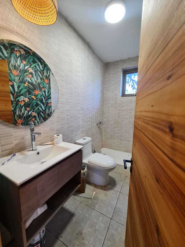 Casa En Arriendo En Loteo Sector Los Riscos (63764)