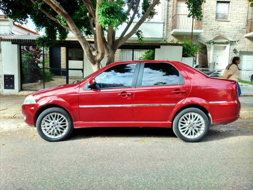 Fiat Siena 1.6 Essence 2011
