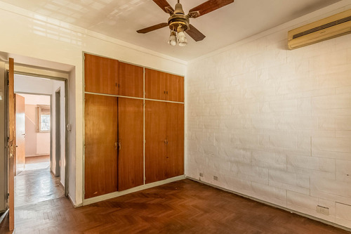 En Venta · Casa En Block · 4 Ambientes · Terraza · Múltiples Espacios Funcionales · Piñeyro