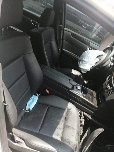 Imagen 8 de 10 de Mercedes E 250 Por Partes