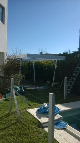 Imagen 5 de 5 de Catalina Herreria:pergolas Techos Cocheras Puertas Portones