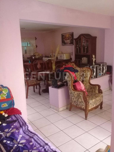 Casa Habitación En Venta, Arandas, Jalisco.