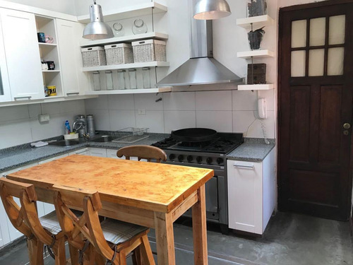 Imagen 15 de 24 de Casa De Estilo Ingles En San Fernando A La Venta
