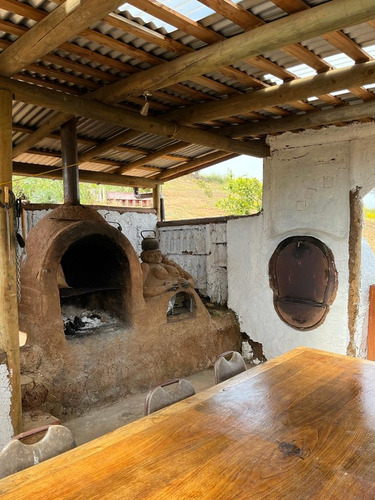Hermosa Parcela De Agrado En Cuncumén, San Antonio