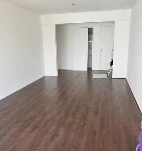 Ñuñoa, 3 Dormitorios 2 Baños, 100 M2 Totales 2 Terrazas