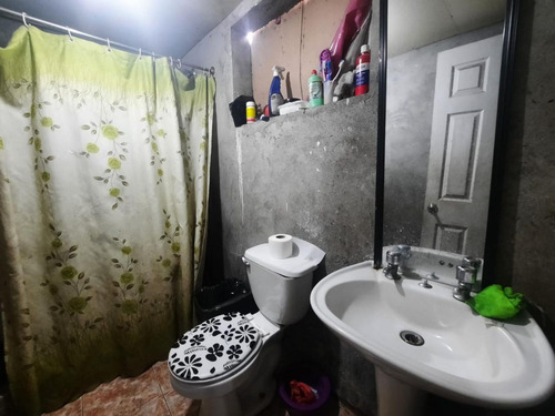 Grace Kelm Vende Casa Con Local Comercial /2 Dorm 1 Baño En