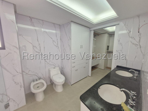 Mb Apartamento (1 Nivel) En Venta En Campo Alegre, Distrito Metropolitano