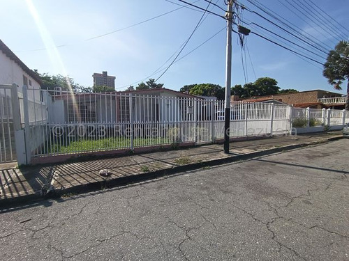 Casa En Venta Para Remodelar Urb Tiuna Maracay 25-14056 Apd