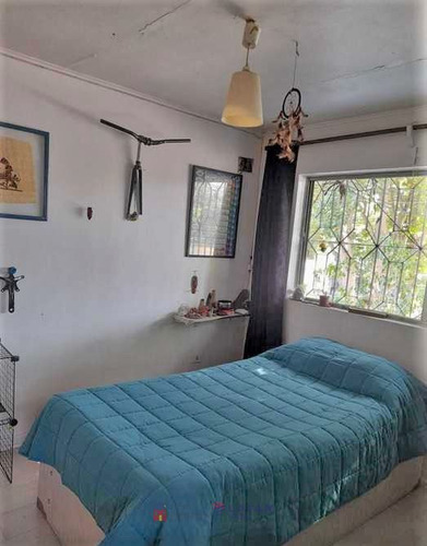 Casa En Venta De 3 Dorm. En Ñuñoa