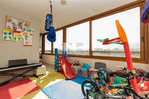 4 Dorm. / 3 Baños / S. Elcano / Colon