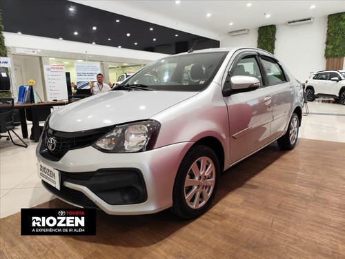Toyota Etios 1.5 X PLUS SEDAN 16V FLEX 4P MANUAL