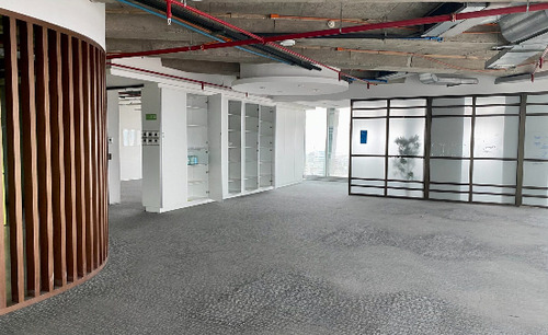 (ofi) Oficina Con Entrega Inmediata En Av. Apoquindo