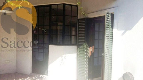 Casa Dos Dormitorios En Venta En #trenquelauquen
