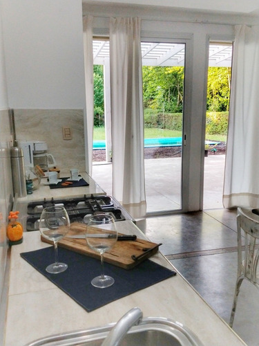 Imagen 16 de 30 de Casa Quinta Con Pileta - Alquiler Por Temporada