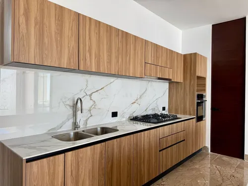 Casa En Venta En Mérida, Adana Residencial, Xcanatún ( Mod. B)
