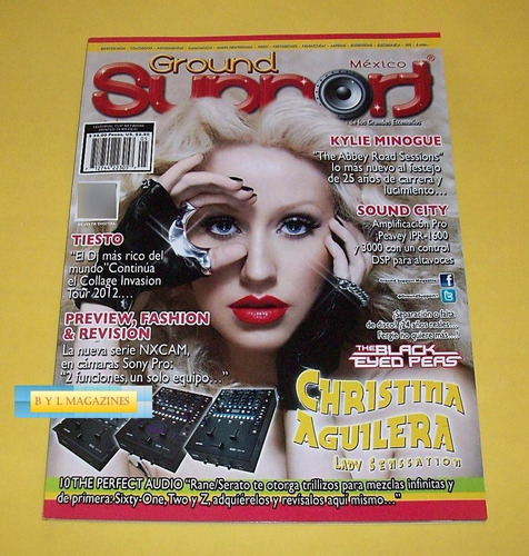 Christina Aguilera Revista Ground Support Mx Robbie Williams