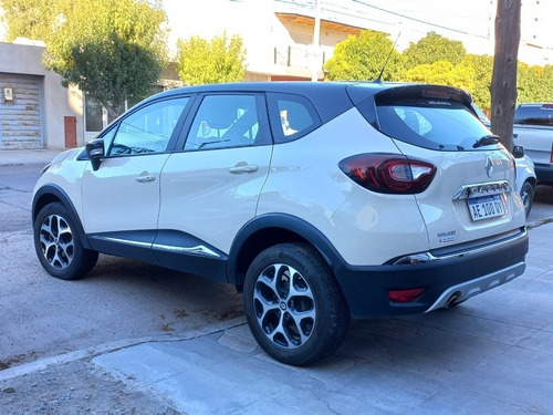 Imagen 4 de 5 de Renault Captur 2020 2.0 Intens Manual