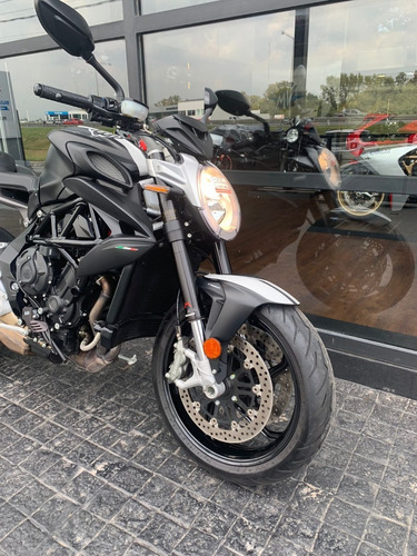 Imagen 19 de 25 de Mv Agusta Brutale 800, No Ducati, No Yamaha, No Ktm, No Bmw.