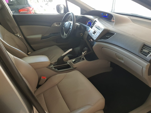 Honda Civic 1.8 Lxl Flex Aut. 4p