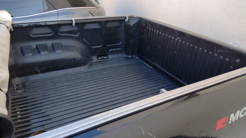 Imagen 10 de 21 de Volkswagen Amarok 2.0 Cd Tdi 180cv 4x4 Highline Pack At 2017