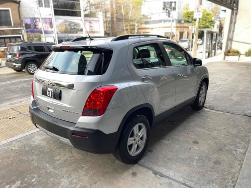 Imagen 3 de 18 de Chevrolet Tracker 1.8 Ltz Fwd Mt 140cv 2015