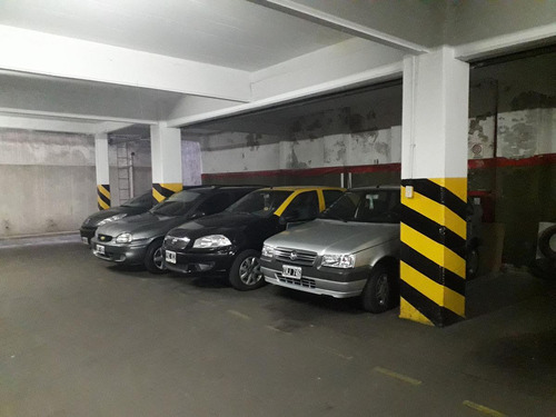 Imagen 2 de 5 de Cochera En Venta