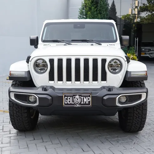 Jeep Wrangler Sahara