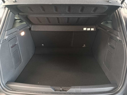 Imagen 11 de 15 de Renault Captur Intense 2.0 2021