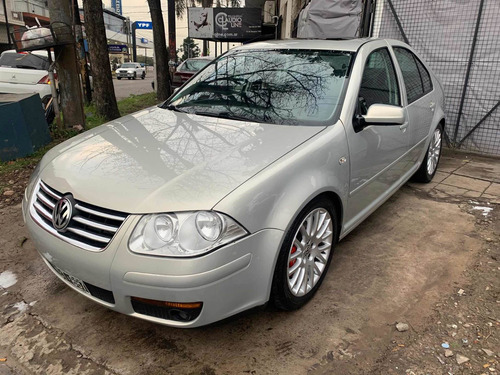 Volkswagen Bora 1.8 Highline T Tiptronic Cuero 2011
