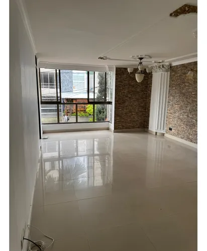 Apartamento En Arriendo Laureles