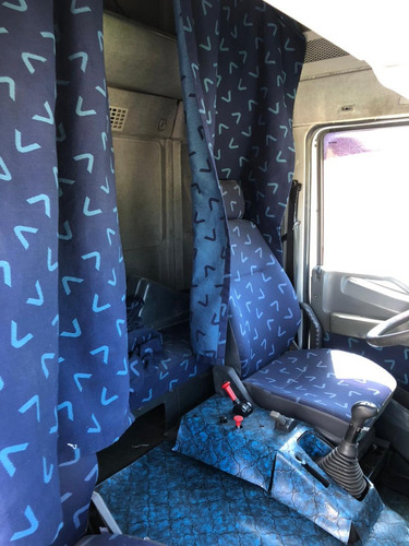 Iveco Cursor 330