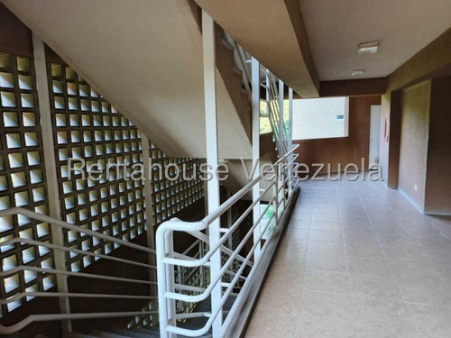 Apartamento A Estrenar En Obra Gris En Venta En Macaracuay 25-14164 Cs